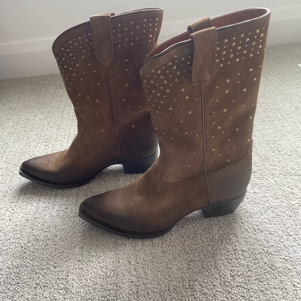 Frye Sasha Mid stud suede boot, size 10